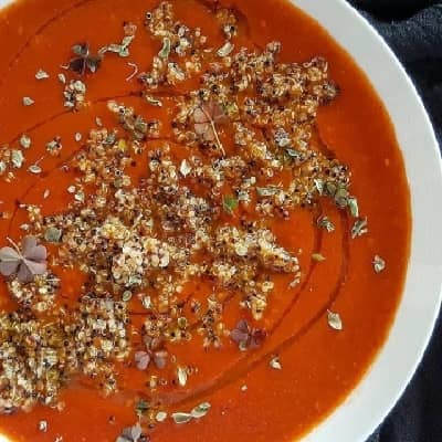 سوپ خوش طعم گوجه فرنگی - سوپ سبزیجات و آب مرغ