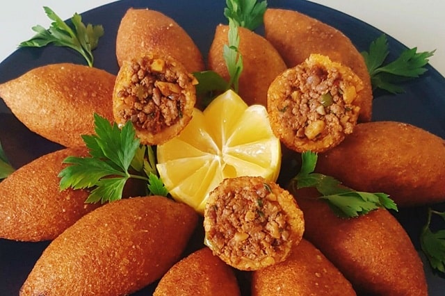 بهترین دستور تهیه کوفته ایچلی - کوفته ترکی - پیراشتی گوشت ترکی