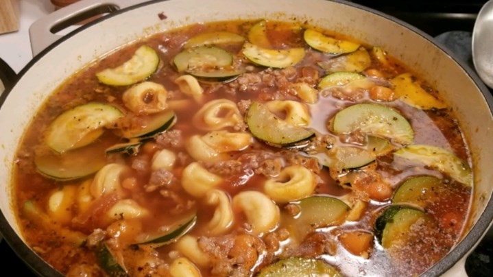 دستور تهیه سوپ سوسیس به شیوه ایتالیایی - سوپ ایتالیایی